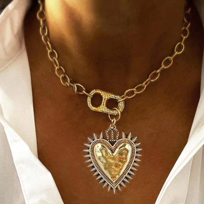 Naya | Statement Heart Necklace